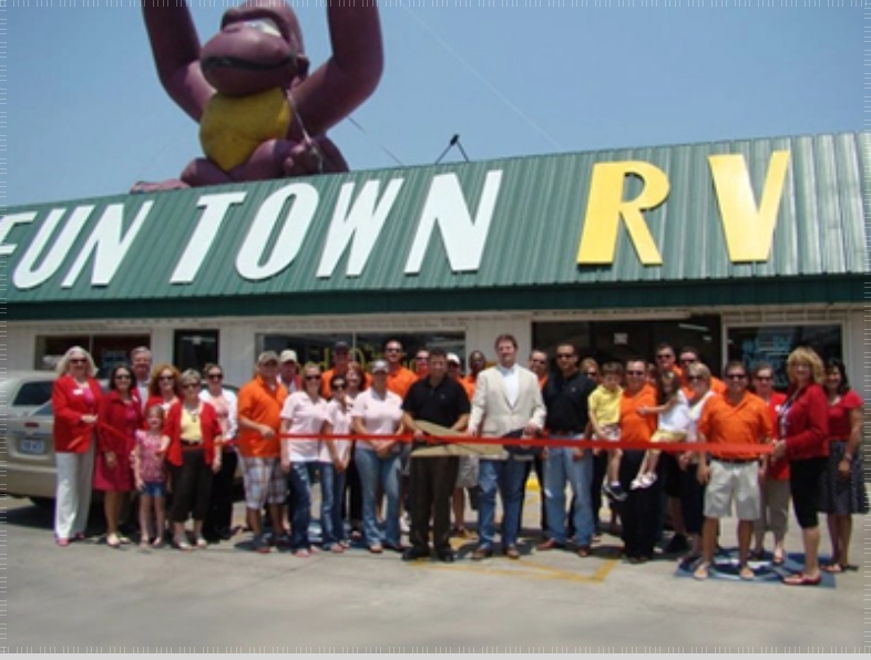 2012 Fun Town RV Grand Opening in Waco, Texas